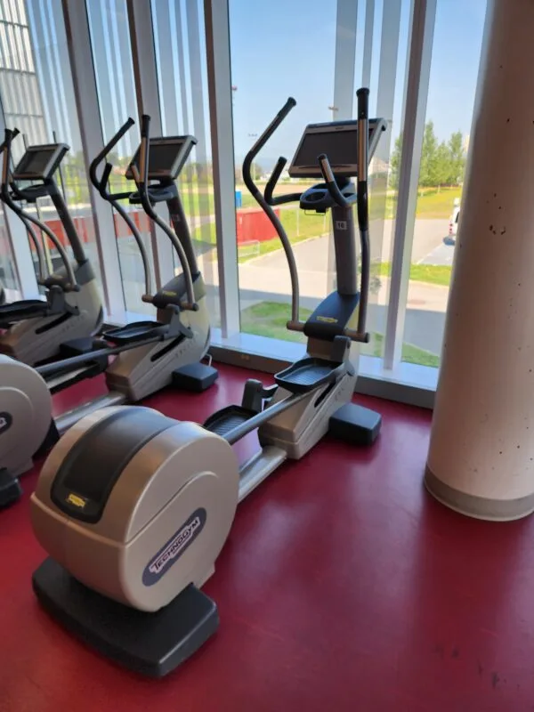 Elliptique techno gym